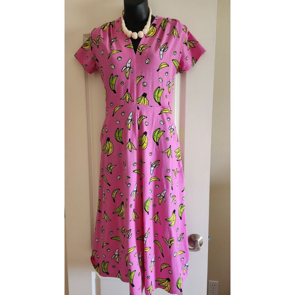 Nooworks RETIRED Pink Bananas Greta Style Short Sleeve V-Neck Midi Dress Sz S NW